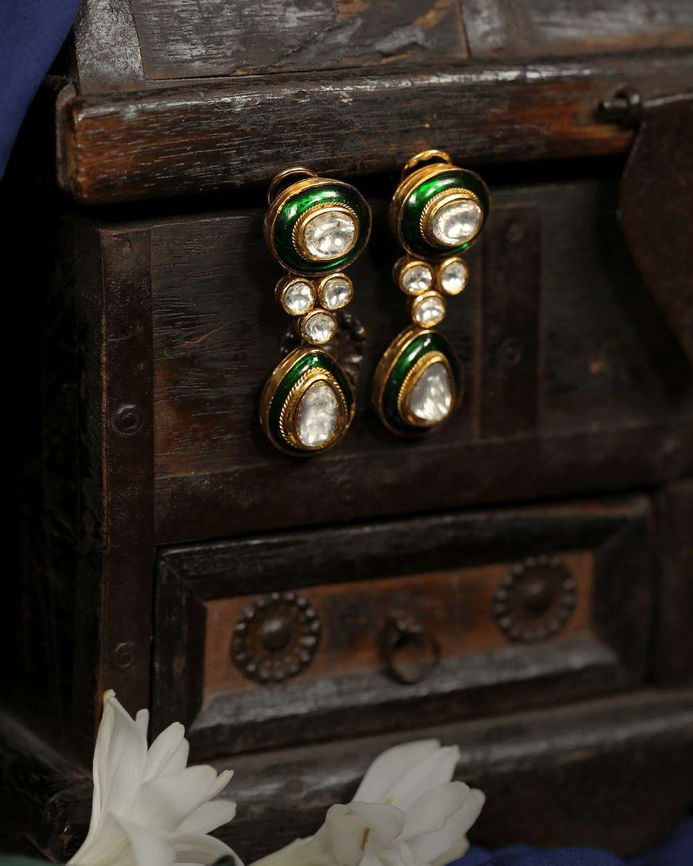 earrings-4-min